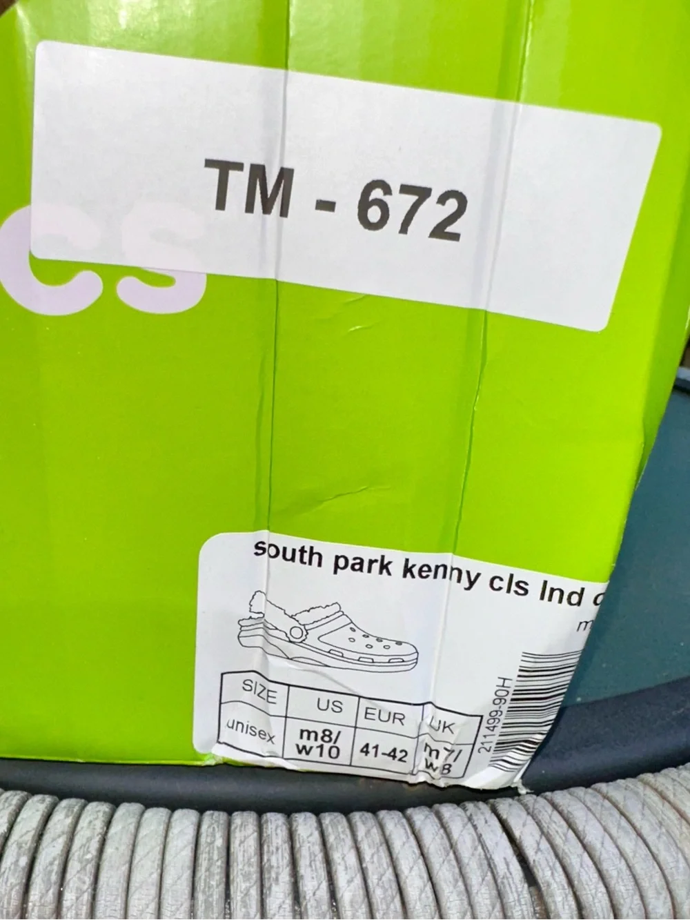NWT. South Park Kenny Crocs lined with faux fur. Size m8/w10. EU 41-42.